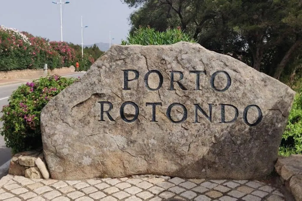 Vista Incantevole, 4 Minuti A Piedi Dalla Spiaggia Porto Rotondo Italy